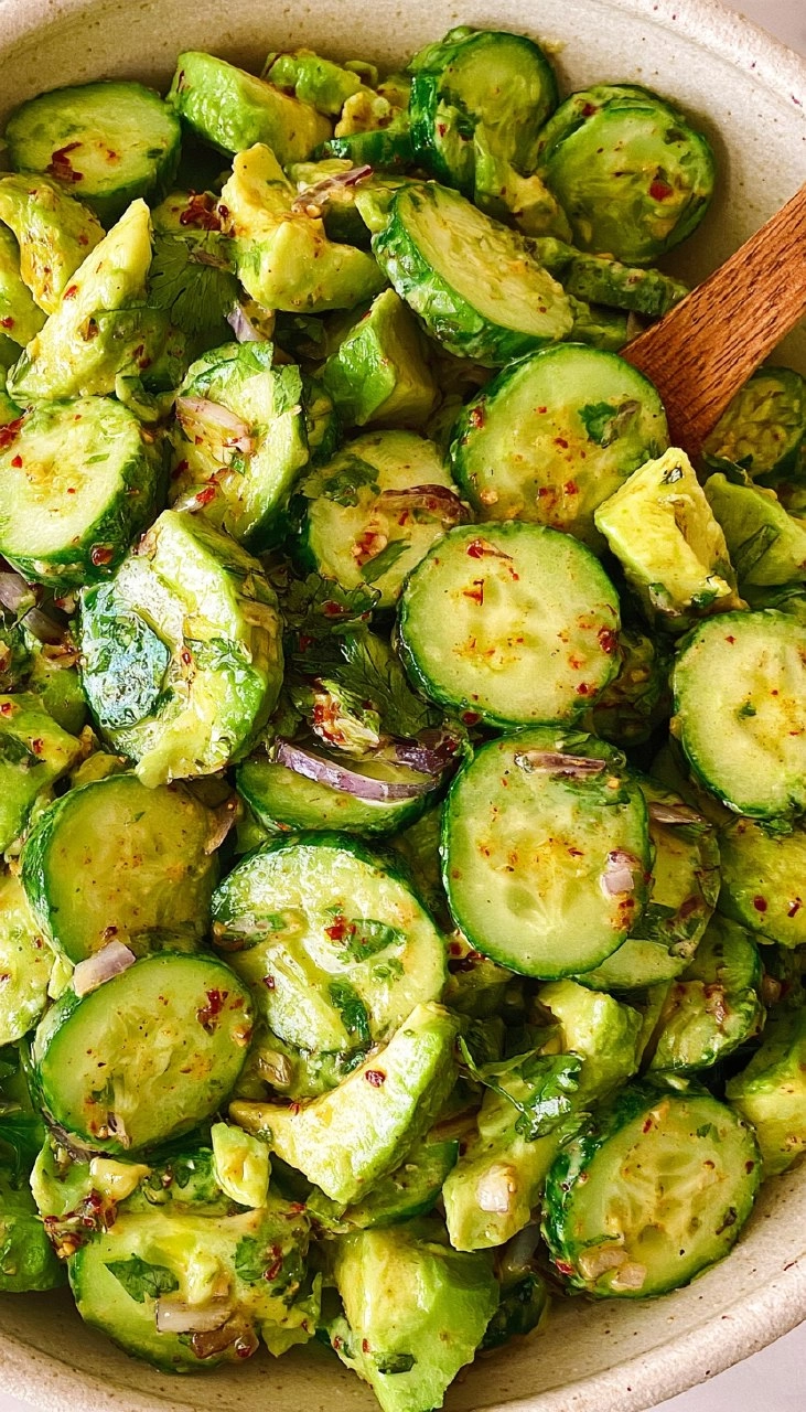 Cucumber Avocado Salad (Creamy, and Ready in 10 minutes)
